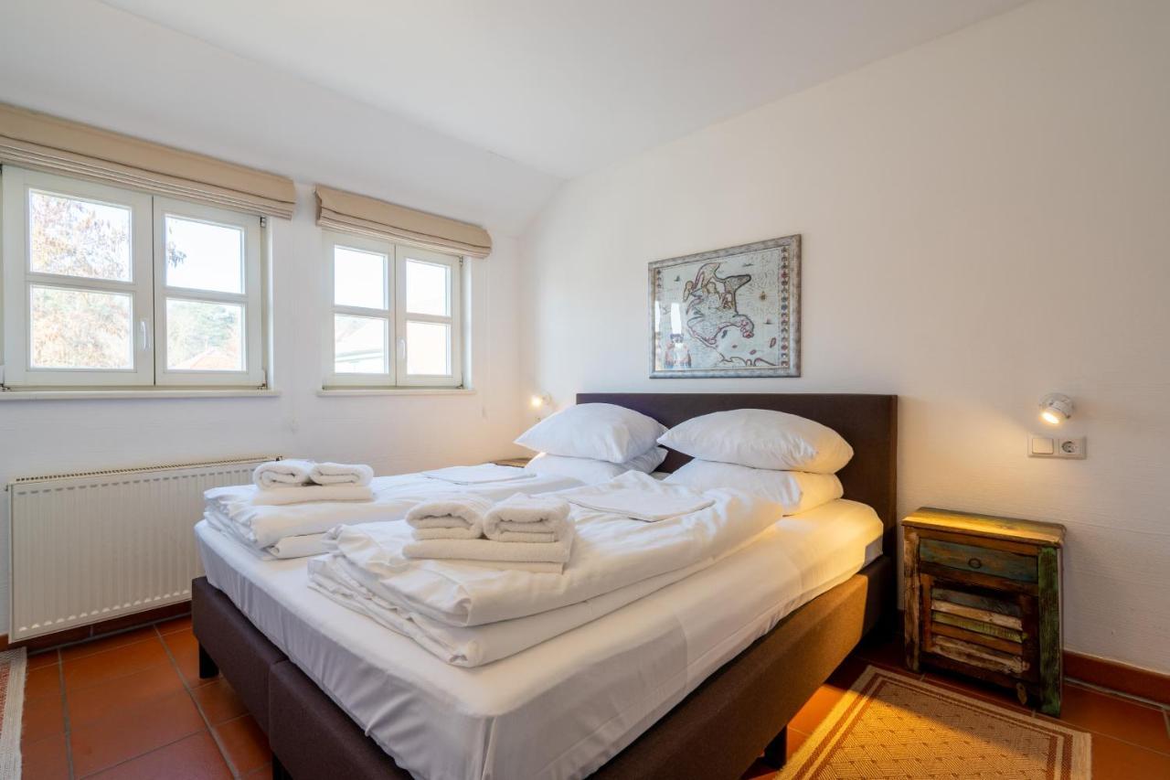 Apartment Rugana - Komfortplus Mit 1 Schlafzimmer B04